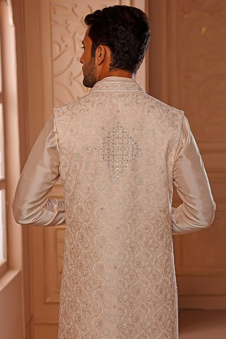 Blush Pink Embroidered Indo-Western Set by Vanshik at Pernia's Pop Up Shop