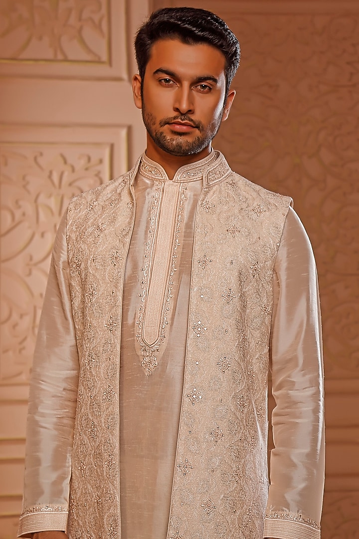 Blush Pink Embroidered Indo-Western Set by Vanshik at Pernia's Pop Up Shop