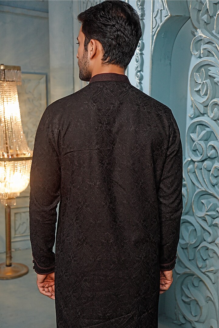 Black Silk Embroidered Kurta Set by Vanshik at Pernia's Pop Up Shop