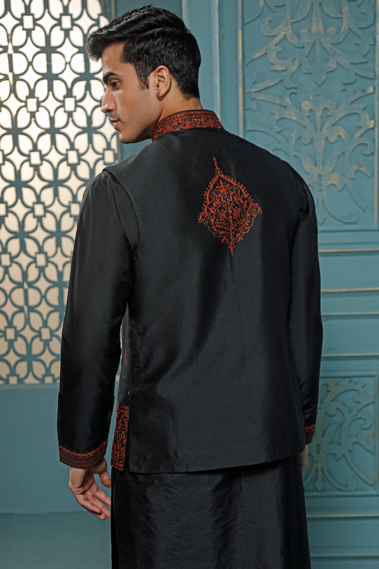 Men's Silk Blend Black Kurta Pyjama & Grey Nehrujacket Combo - Sojanya |  Emroidered, Tops designs, Men's ethnic wear