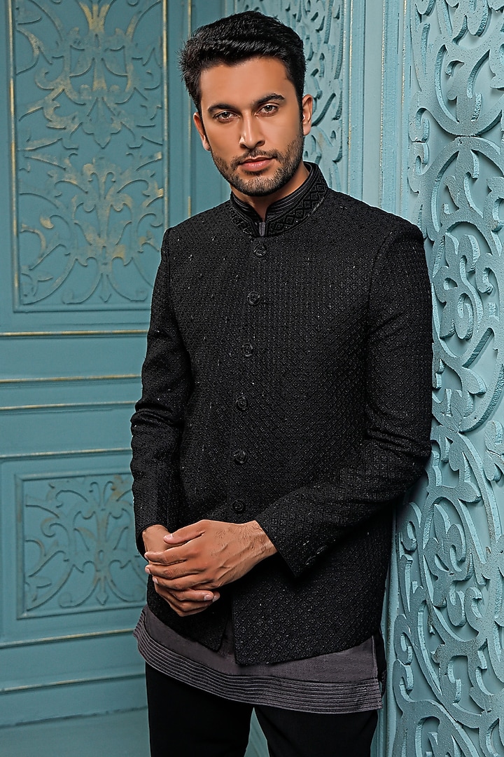 Black Silk Hand Embroidered Jodhpuri Set by Vanshik at Pernia's Pop Up Shop