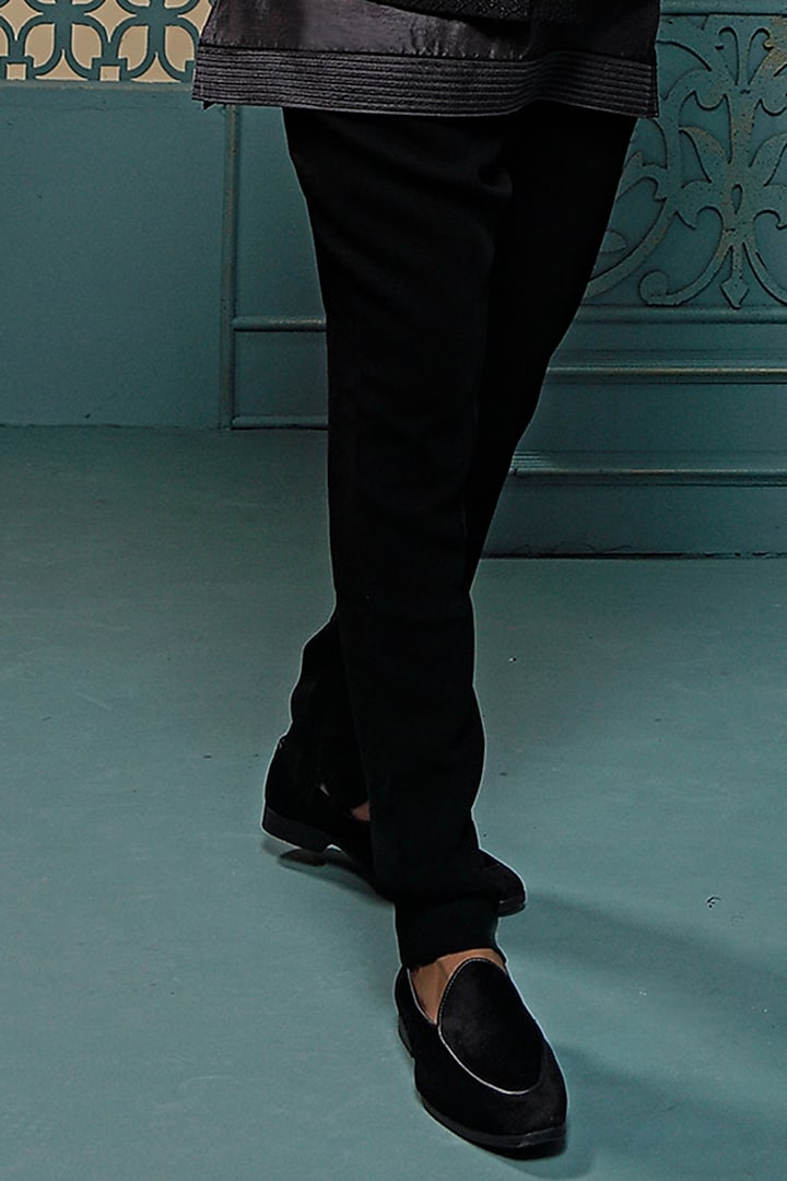 Black Silk Hand Embroidered Jodhpuri Set by Vanshik at Pernia's Pop Up Shop