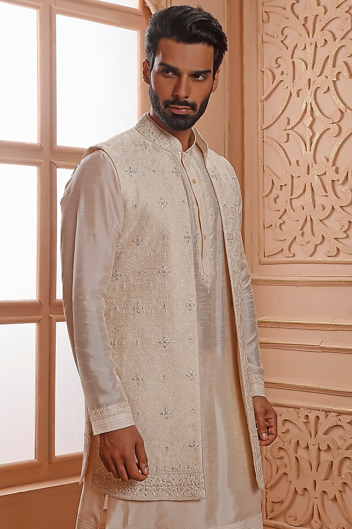 Cream Silk Hand Embroidered Indo-Western Set by Vanshik at Pernia's Pop Up Shop