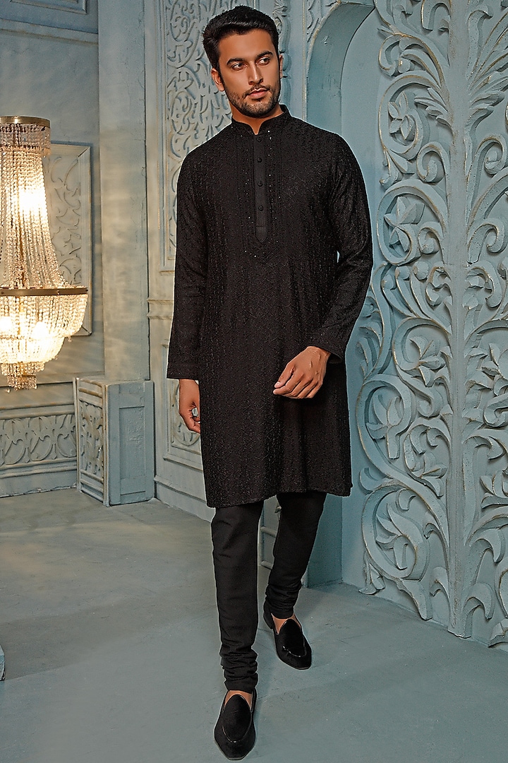 Black Silk Resham Embroidered Kurta Set by Vanshik