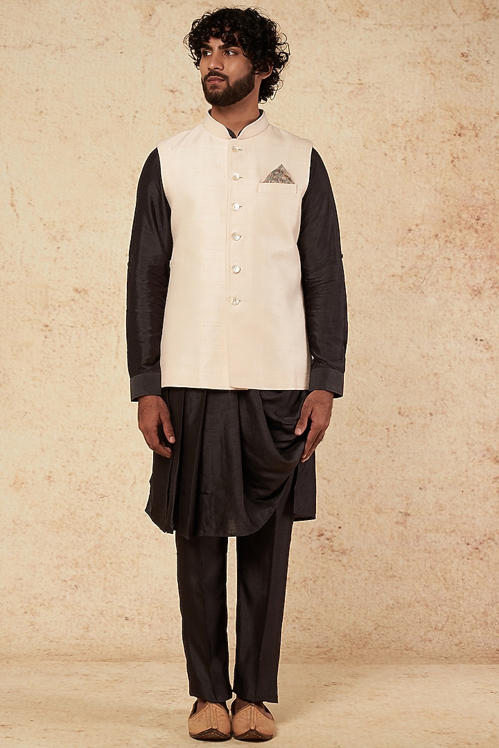 Nude Blush Raw Silk Nehru Jacket With Pocket Square by Vanshik at Pernia's Pop Up Shop