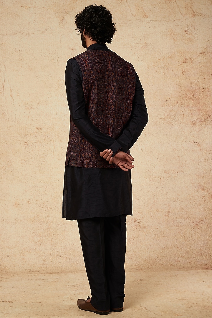 Wine Silk Printed Indowestern Set by Vanshik at Pernia's Pop Up Shop