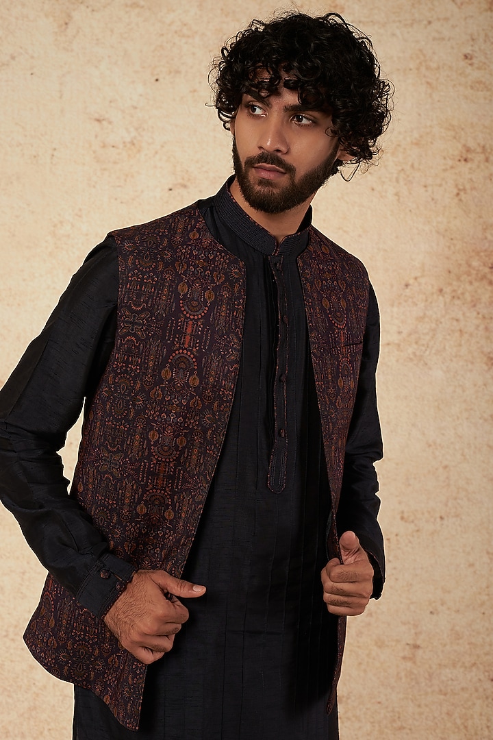 Wine Silk Printed Indowestern Set by Vanshik at Pernia's Pop Up Shop