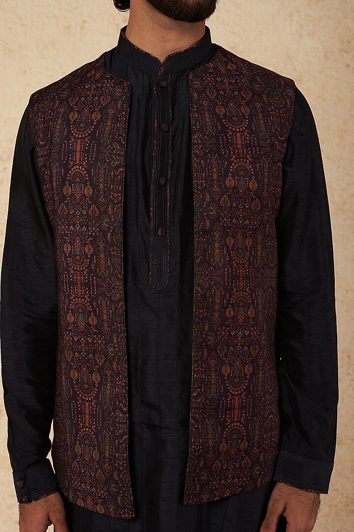 Wine Silk Printed Indowestern Set by Vanshik at Pernia's Pop Up Shop
