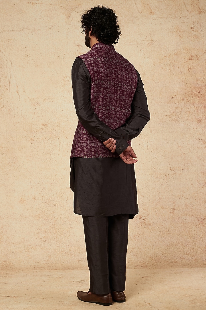 Wine Silk Printed Bundi Jacket Set by Vanshik at Pernia's Pop Up Shop