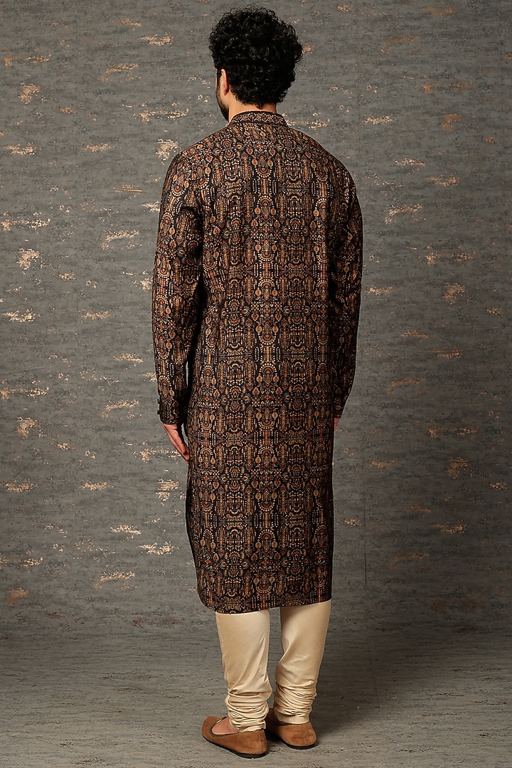 Brown Silk Printed Kurta Set by Vanshik at Pernia's Pop Up Shop