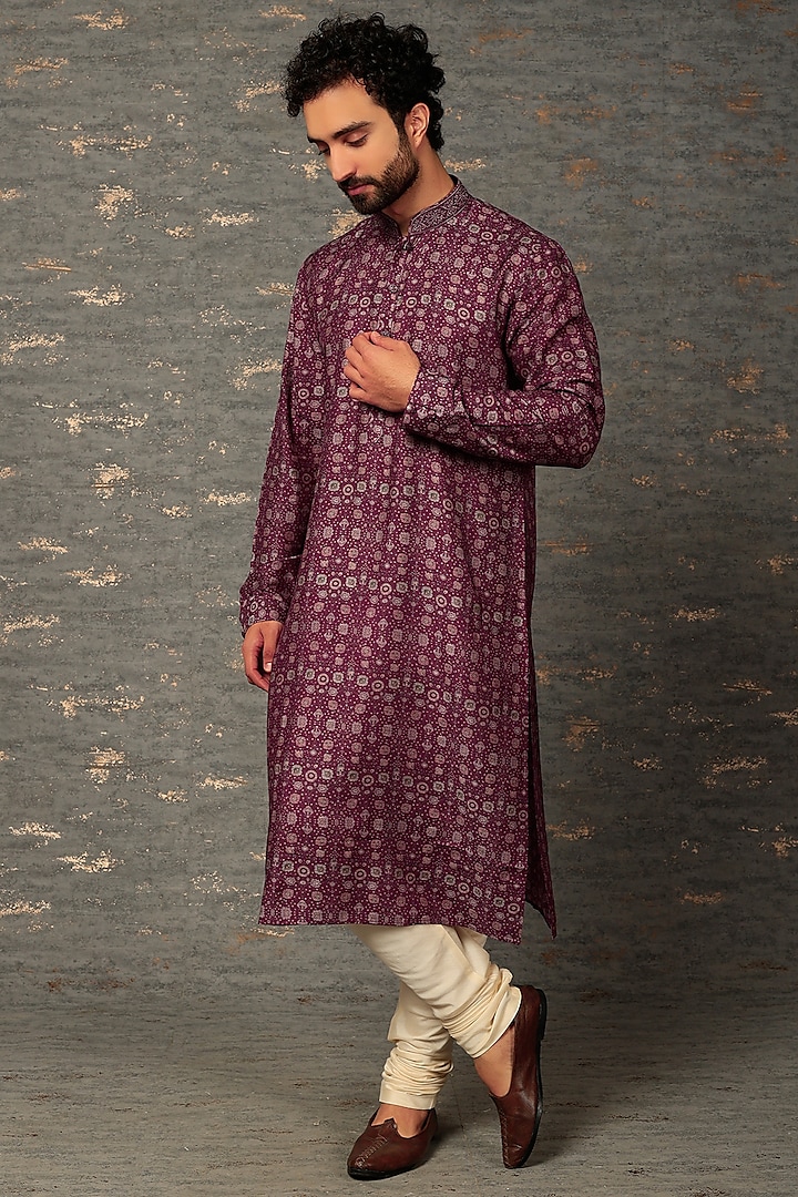 Magenta Silk Printed Kurta Set by Vanshik