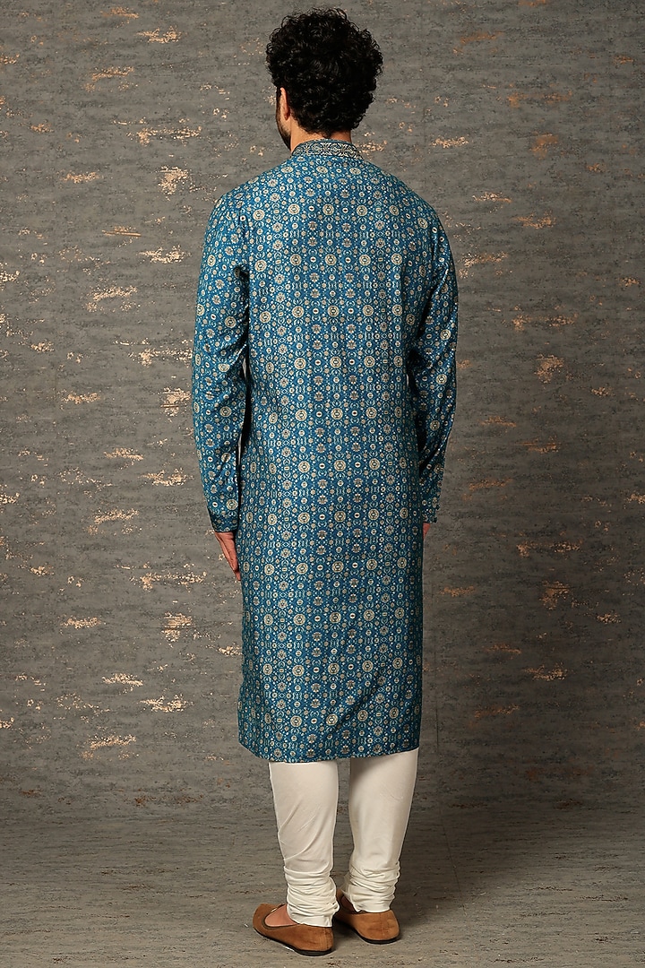 Teal Silk Printed Kurta Set by Vanshik at Pernia's Pop Up Shop