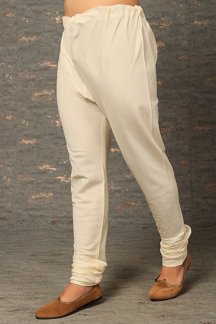 Wine Silk Printed Kurta Set by Vanshik at Pernia's Pop Up Shop