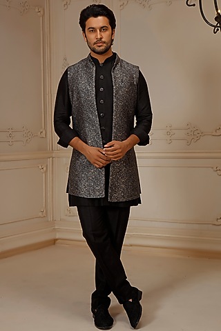 Grey Pashmina Blend Indowestern Set by Vanshik