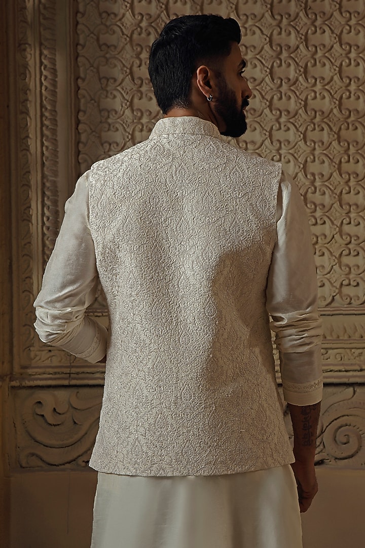 Pearl-Colored Raw Silk Dori Jaal Work & Pearl Embroidered Bundi Jacket Set by Vanshik at Pernia's Pop Up Shop