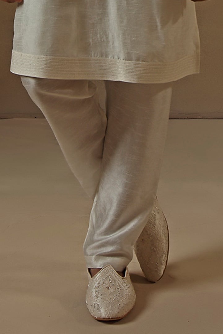 Pearl-Colored Raw Silk Dori Jaal Work & Pearl Embroidered Bundi Jacket Set by Vanshik at Pernia's Pop Up Shop