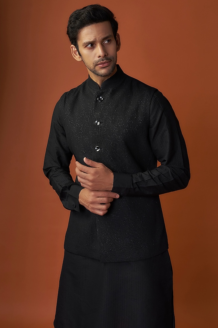 Black Soft Silk Pintuck Bundi Jacket Set by Vanshik at Pernia's Pop Up Shop