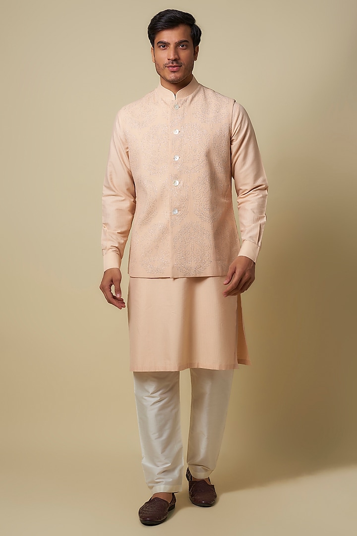 Pink Blended Silk Embroidered Bundi Jacket Set by Vanshik at Pernia's Pop Up Shop