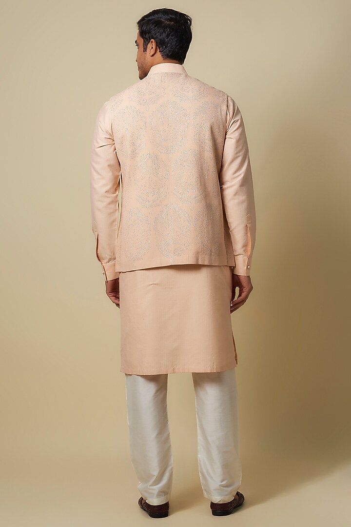 Pink Blended Silk Embroidered Bundi Jacket Set by Vanshik at Pernia's Pop Up Shop