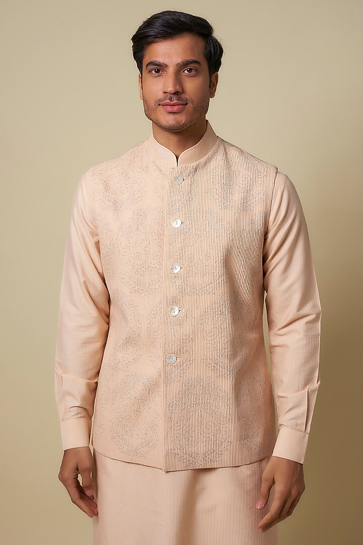 Pink Blended Silk Embroidered Bundi Jacket Set by Vanshik at Pernia's Pop Up Shop