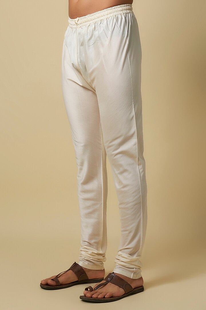 Cream Blended Silk Embroidered Kurta Set by Vanshik at Pernia's Pop Up Shop