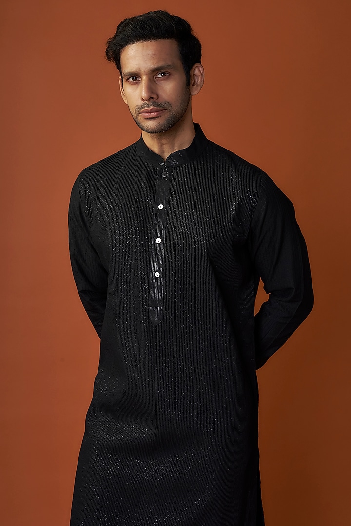 Black Soft Silk Pintuck Kurta Set by Vanshik at Pernia's Pop Up Shop