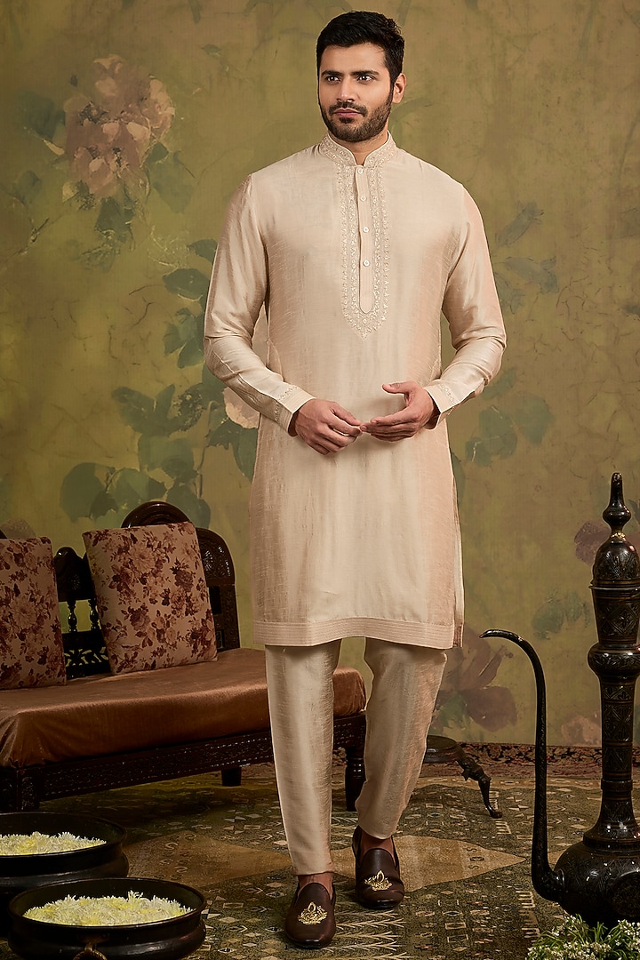 Beige Silk Embroidered Bundi Jacket Set by Vanshik at Pernia's Pop Up Shop