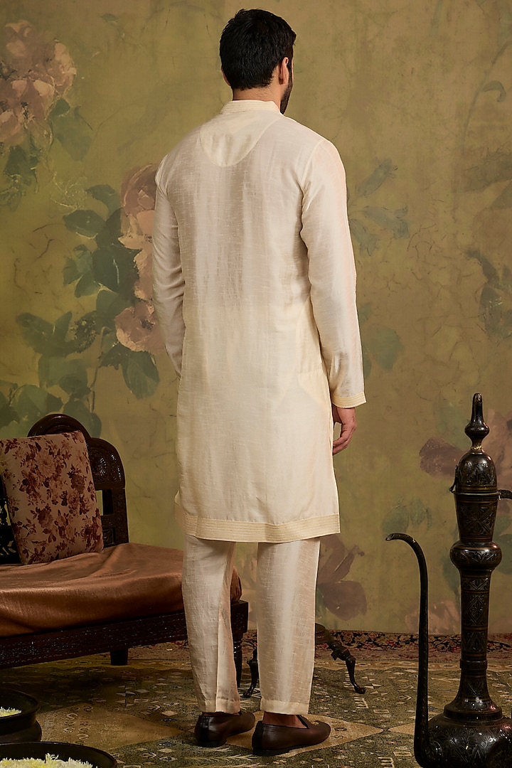 Yellow Silk Embroidered Bundi Jacket Set by Vanshik at Pernia's Pop Up Shop