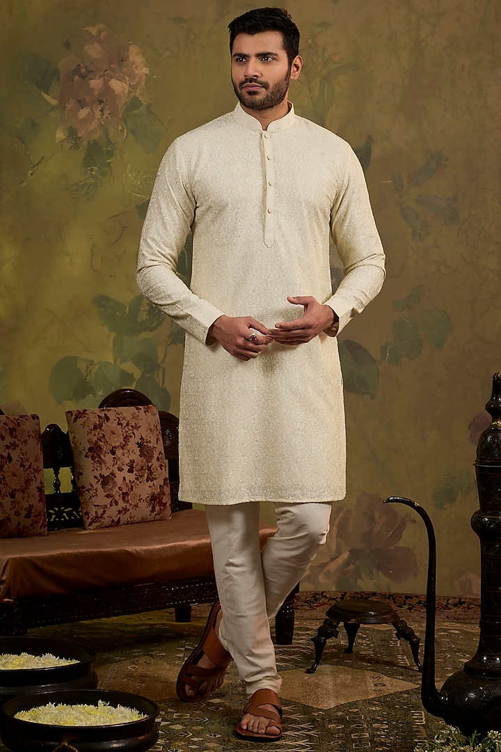 Pearl-Colored Soft Silk Embroidered Kurta Set by Vanshik at Pernia's Pop Up Shop