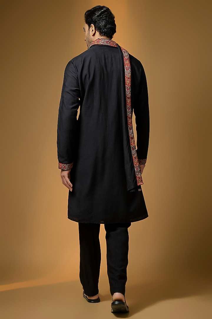 Black Silk Kurta Set by Vanshik at Pernia's Pop Up Shop