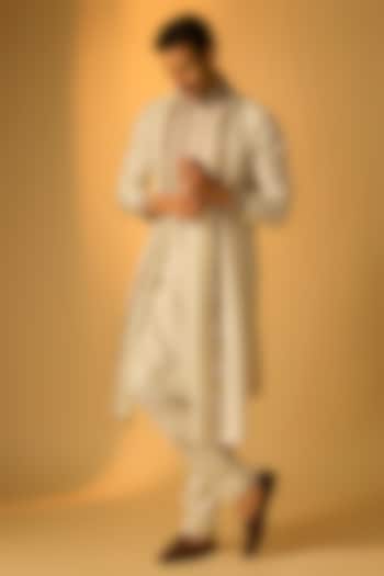 Cream Silk Kurta Set by Vanshik at Pernia's Pop Up Shop