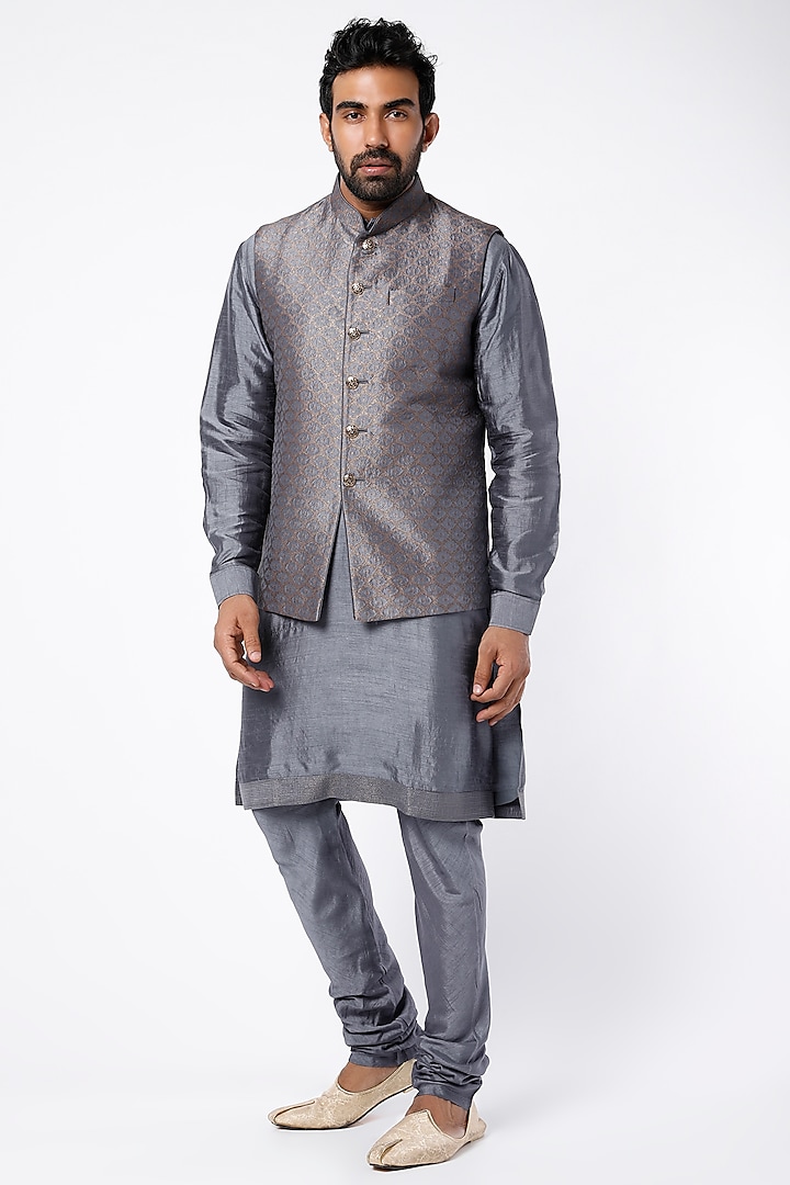 Grey Nehru Jacket Set by Vanshik