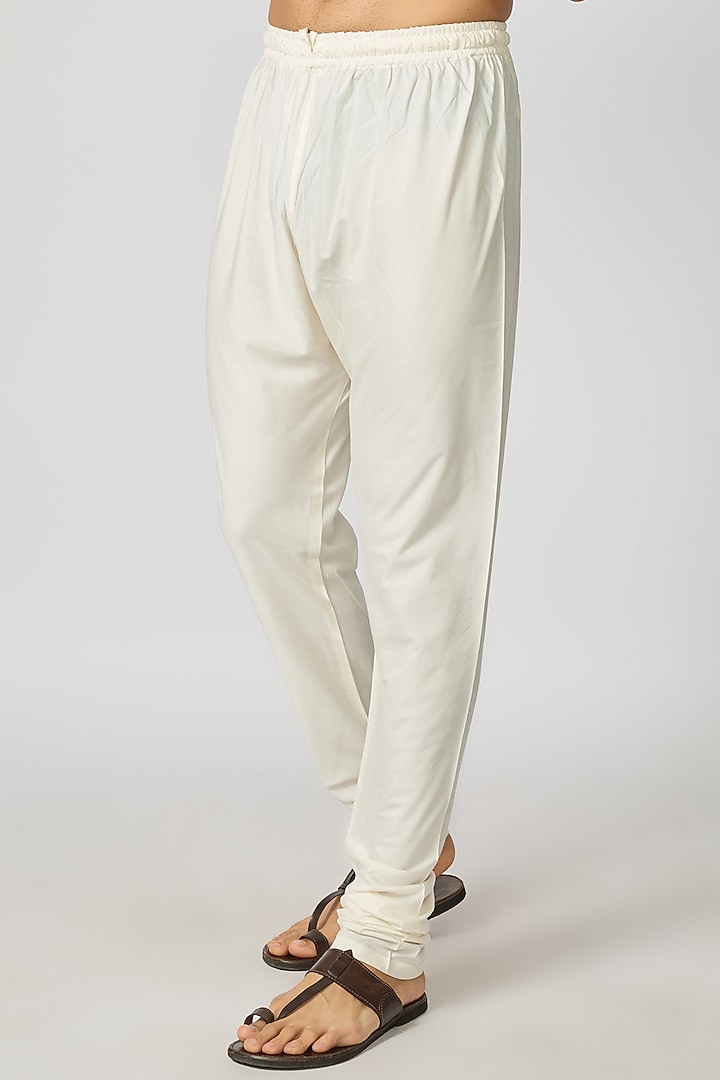 Cream Raw Silk Aari Hand Embroidered Groom Sherwani Set by Vanshik at Pernia's Pop Up Shop