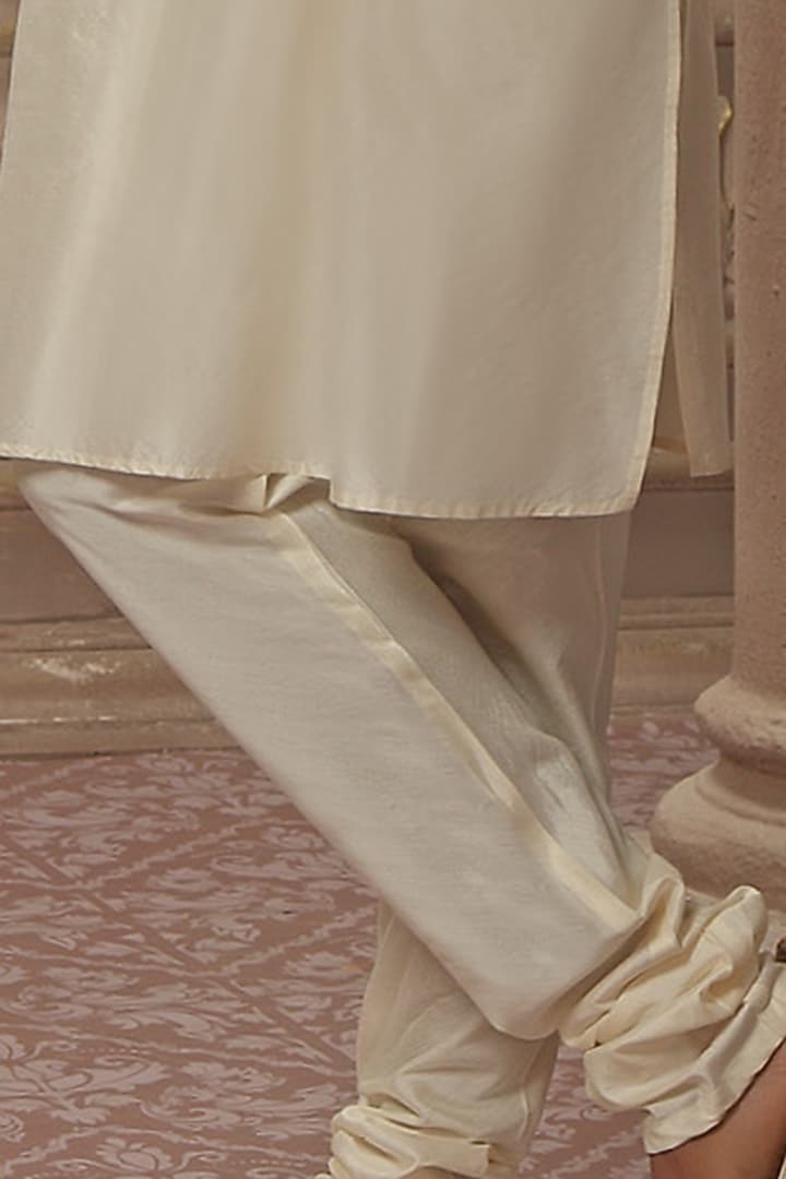 Pearl White Raw Silk Resham Embroidered Nehru Jacket Set by Vanshik at Pernia's Pop Up Shop