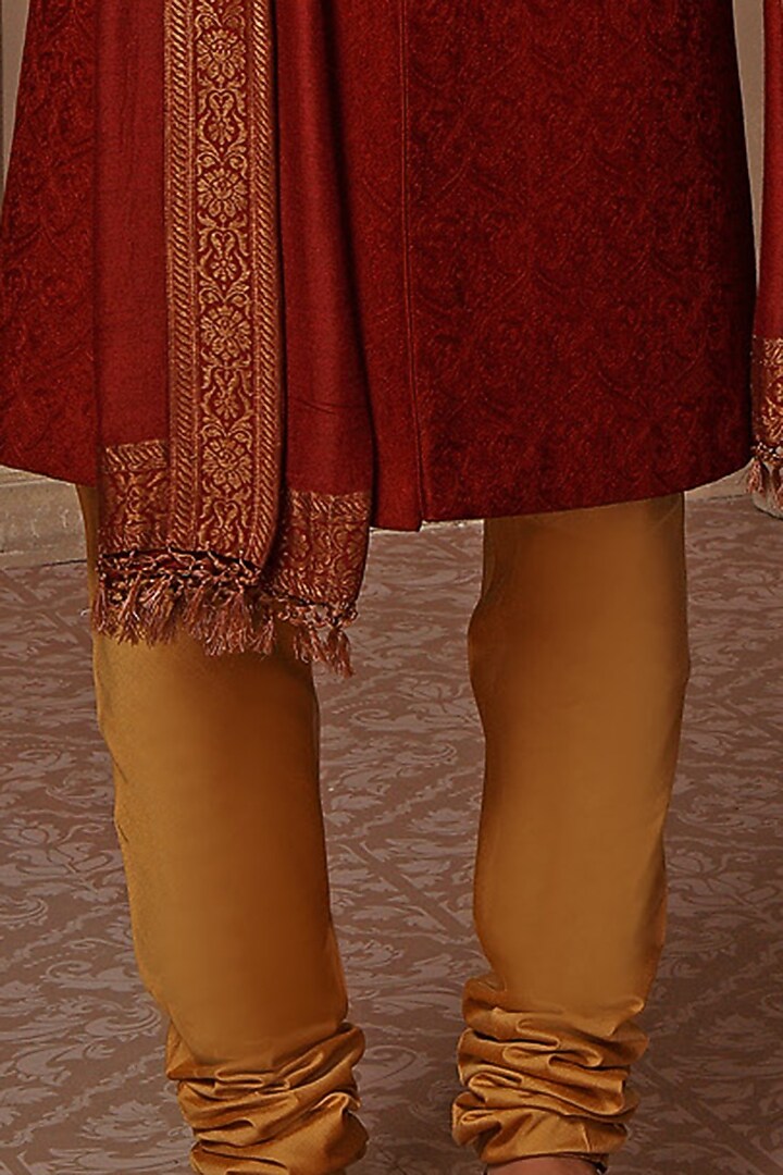 Maroon Chanderi Silk Blend Hand Embroidered Groom Sherwani Set by Vanshik at Pernia's Pop Up Shop