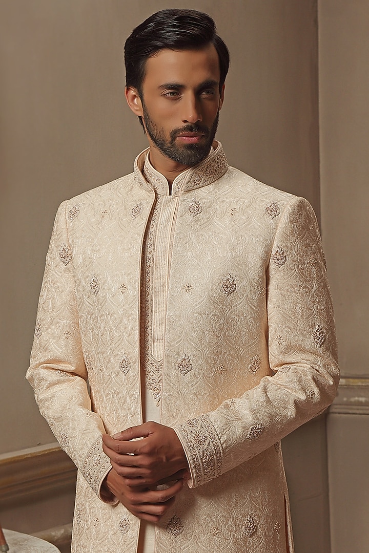 Pearl White Chanderi Silk Hand Embroidered Groom Indowestern Set by Vanshik at Pernia's Pop Up Shop