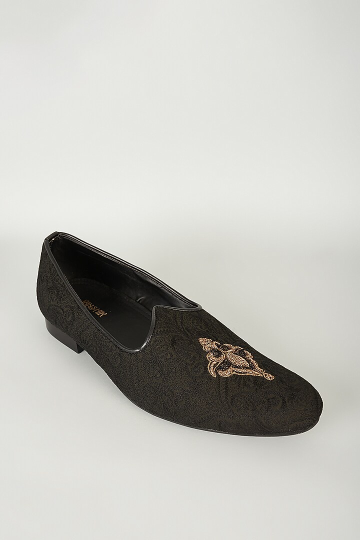 Black Processed Leather Antique Zardosi Embroidered Mojaris by Vanshik at Pernia's Pop Up Shop