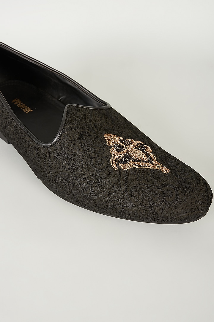 Black Processed Leather Antique Zardosi Embroidered Mojaris by Vanshik at Pernia's Pop Up Shop