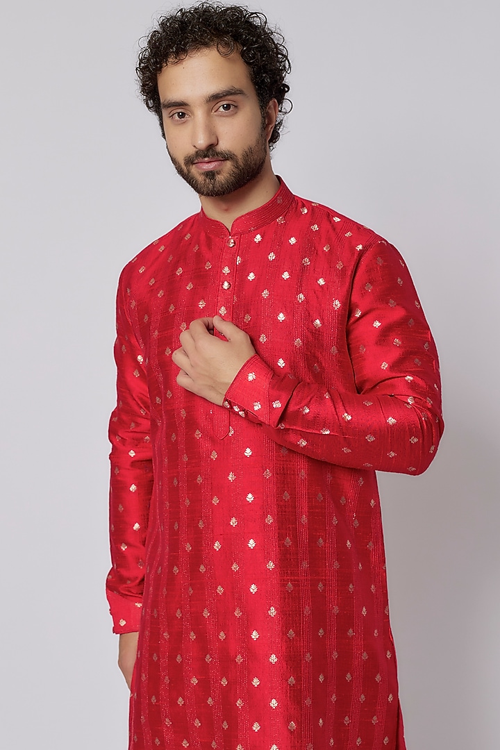 Red Raw Silk Kurta Set by Vanshik at Pernia's Pop Up Shop