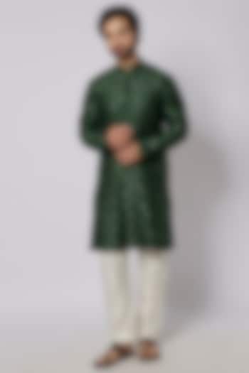 Green Raw Silk Kurta Set by Vanshik at Pernia's Pop Up Shop