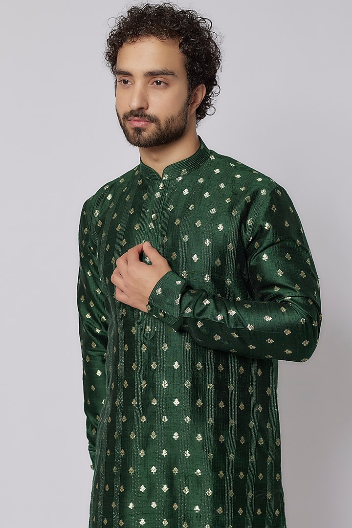Green Raw Silk Kurta Set by Vanshik at Pernia's Pop Up Shop