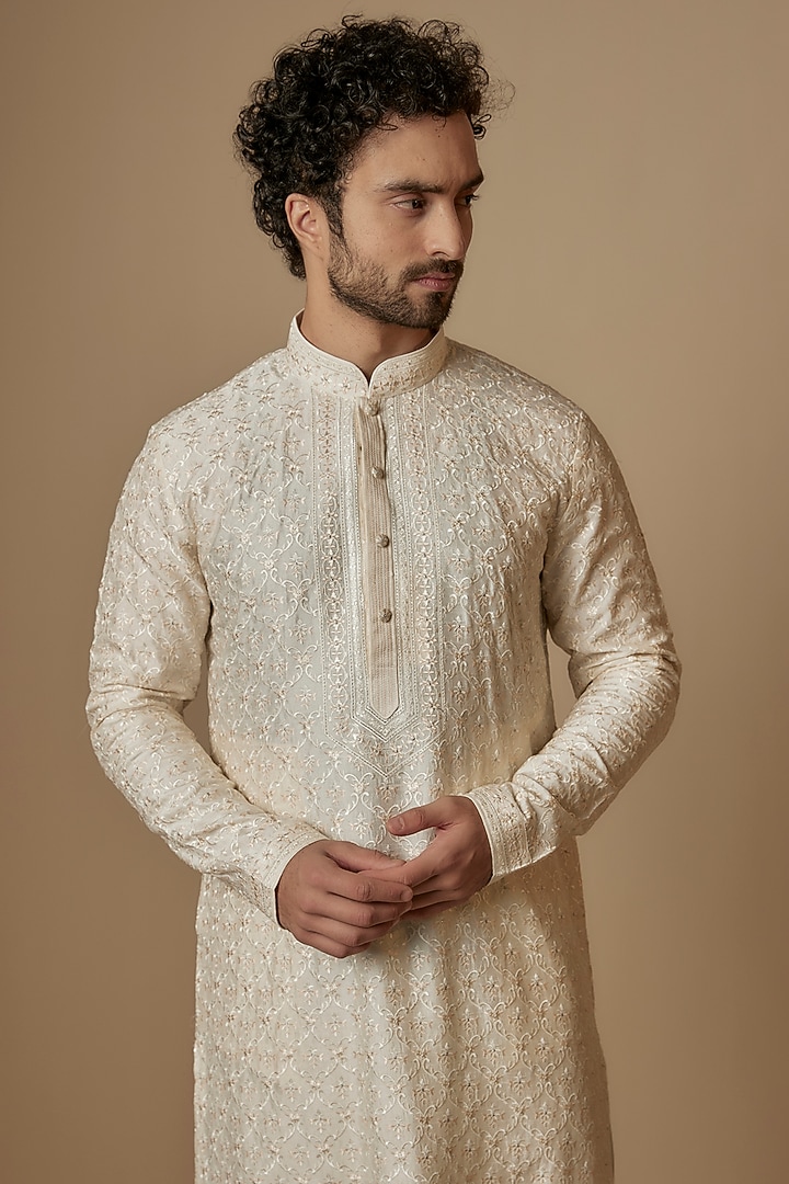Cream Georgette Embroidered Kurta Set by Vanshik at Pernia's Pop Up Shop
