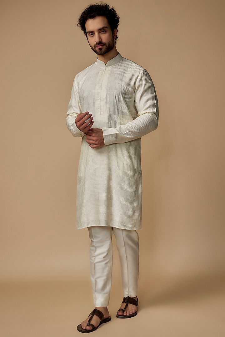 Pearl White Blended Silk Sequins Embroidered Kurta Set by Vanshik