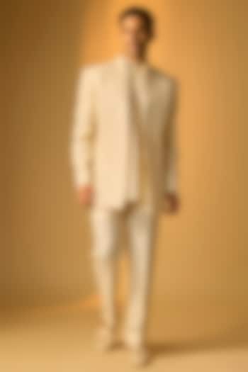 Pearl White Silk Indo-Western Set by Vanshik at Pernia's Pop Up Shop