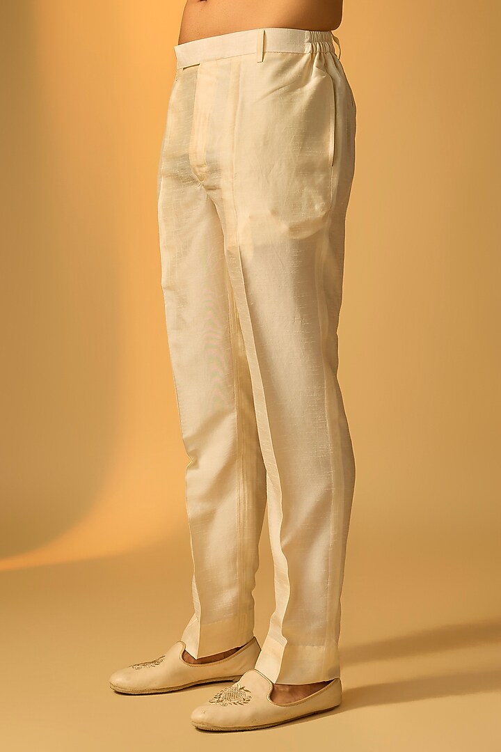 Pearl White Silk Indo-Western Set by Vanshik at Pernia's Pop Up Shop