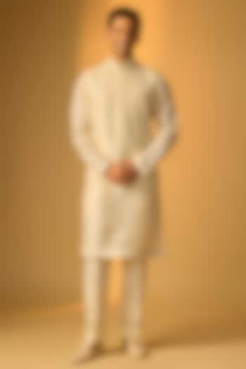 Pearl White Silk Bundi Set by Vanshik at Pernia's Pop Up Shop