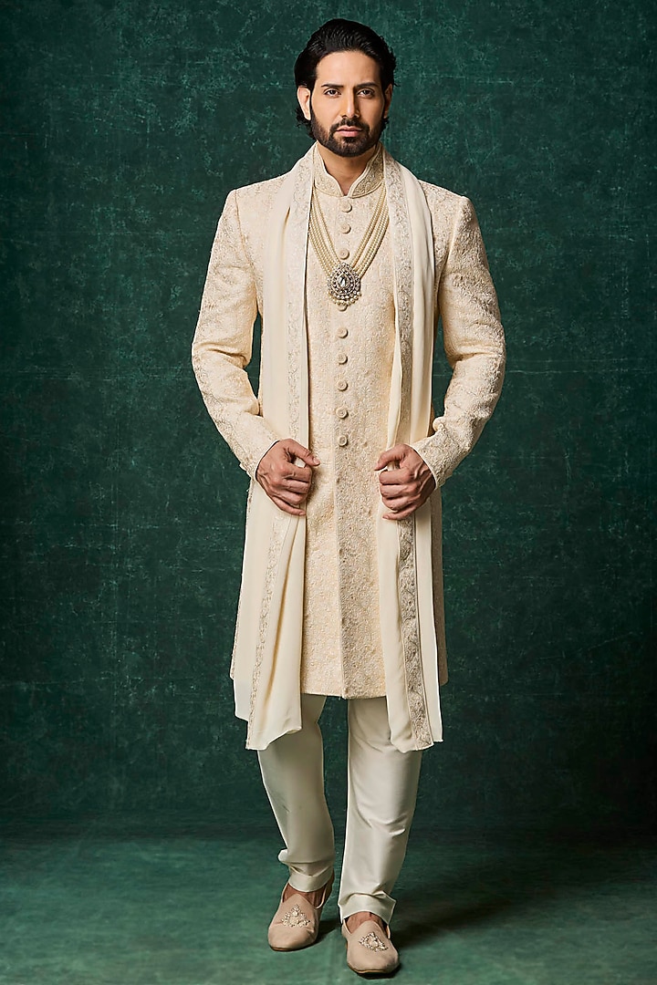 Pearl White Silk Hand Embroidered Groom Sherwani Set by Vanshik at Pernia's Pop Up Shop