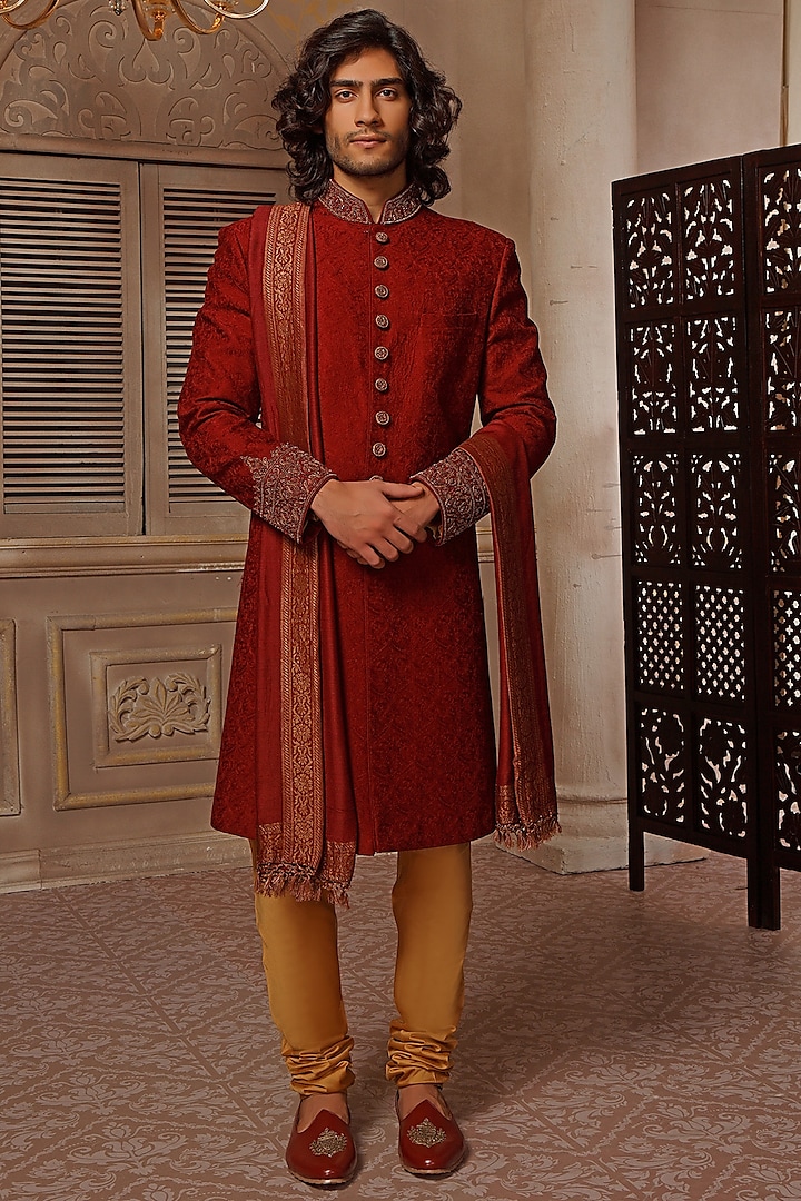 Maroon Digital Embroidered Wedding Sherwani Set by Vanshik at Pernia's Pop Up Shop