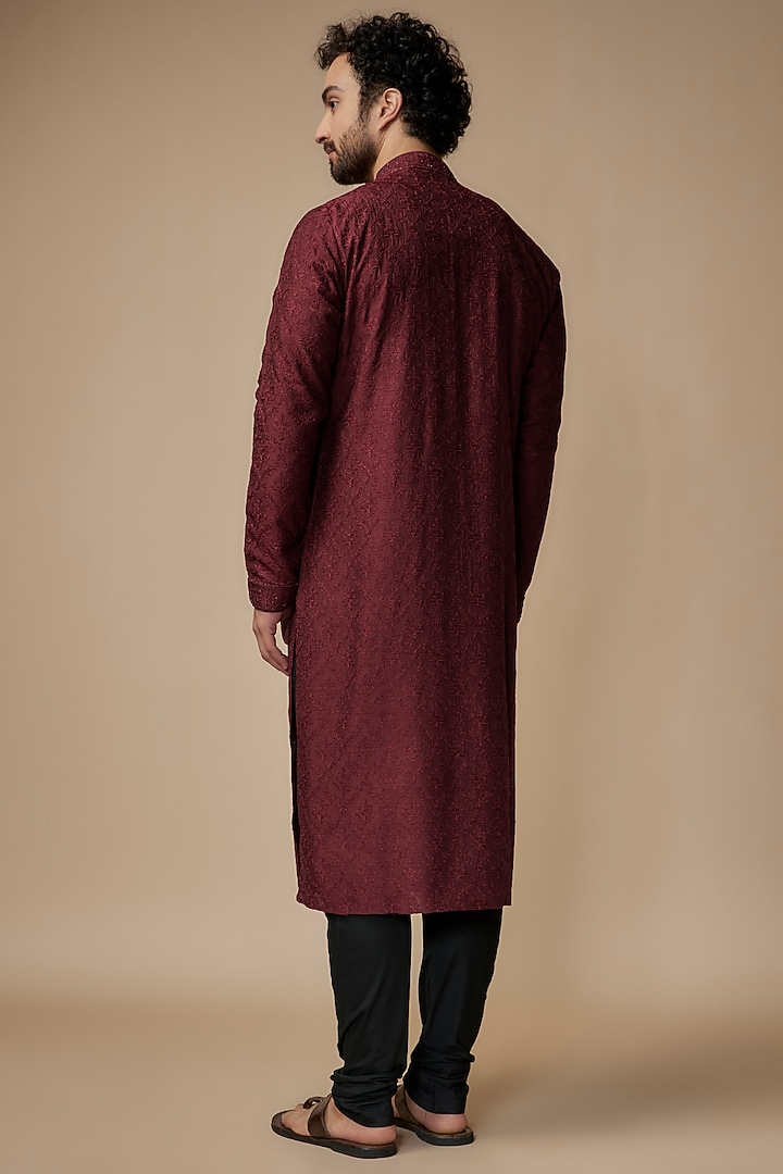 Maroon Blended Silk Thread & Sequins Embroidered Kurta Set by Vanshik at Pernia's Pop Up Shop