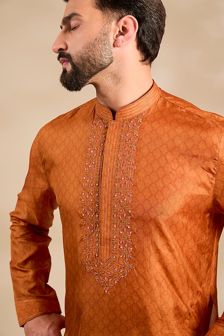 Rust Silk Kurta by Vanshik at Pernia's Pop Up Shop